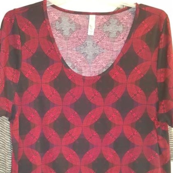 LuLaRoe Tops - Lularoe Classic T